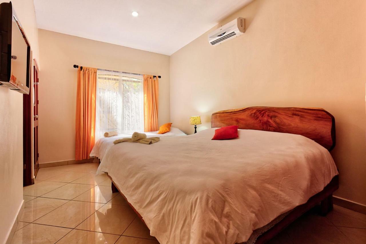 The Villas @ Las Brisas Playa Hermosa  Bagian luar foto